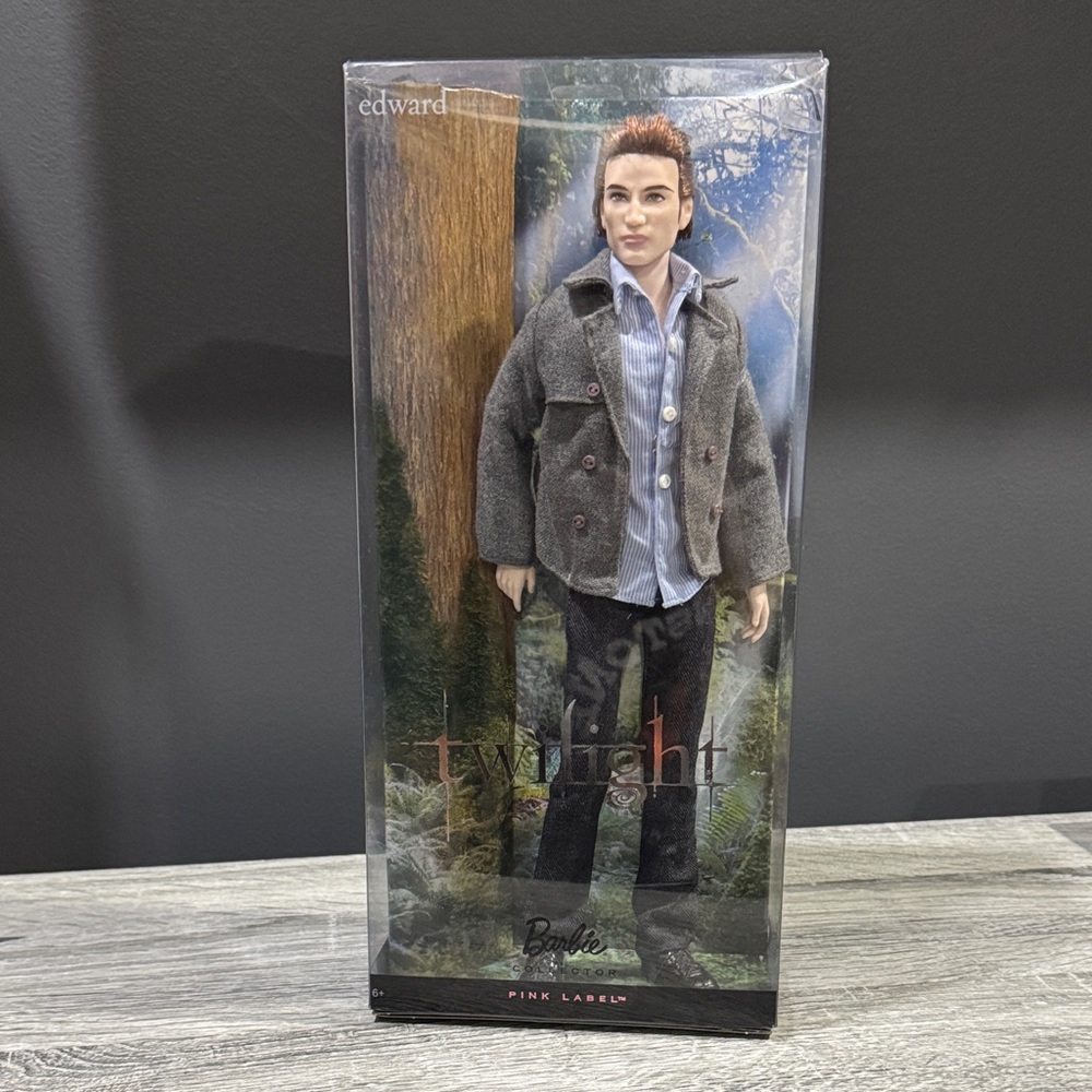 Barbie | Collector Pink Label: The Twilight Saga: Edward - Fashion Doll